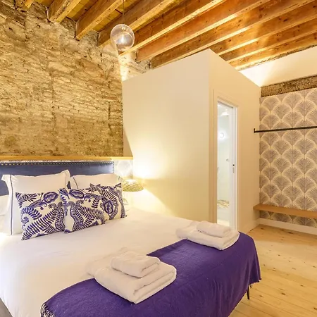 Palacio Vegafuente By Caleta Homes *