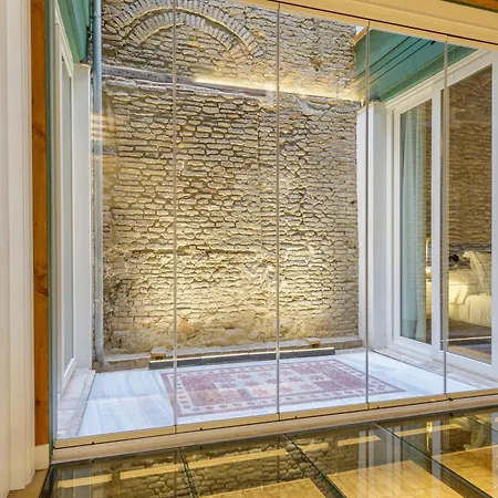 Palacio Vegafuente By Caleta Homes * Μάλαγα
