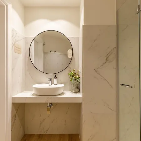 Lägenhet Palacio Vegafuente By Caleta Homes
