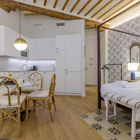 Lägenhet Palacio Vegafuente By Caleta Homes Málaga