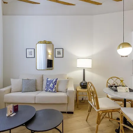 Lägenhet Palacio Vegafuente By Caleta Homes