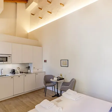 Palacio Vegafuente By Caleta Homes *