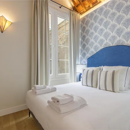 Palacio Vegafuente By Caleta Homes *