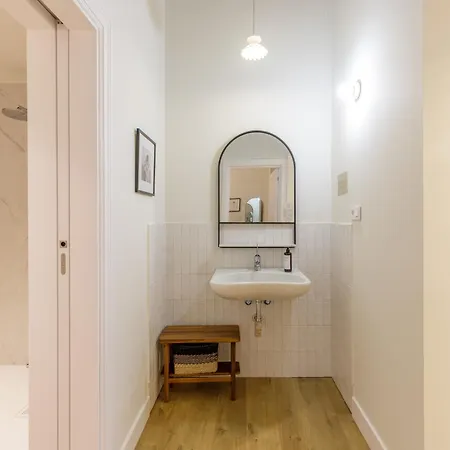 Palacio Vegafuente By Caleta Homes Lägenhet Málaga